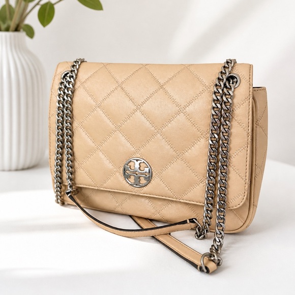 Tory Burch Handbags - Tory Burch Beige Quilted Leather Chain Crossbody Shoulder Bag
